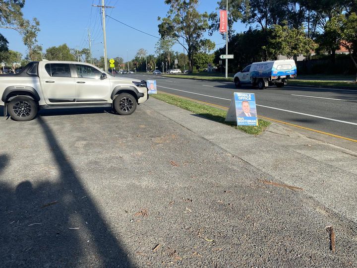 Community Roadside Upper Coomera